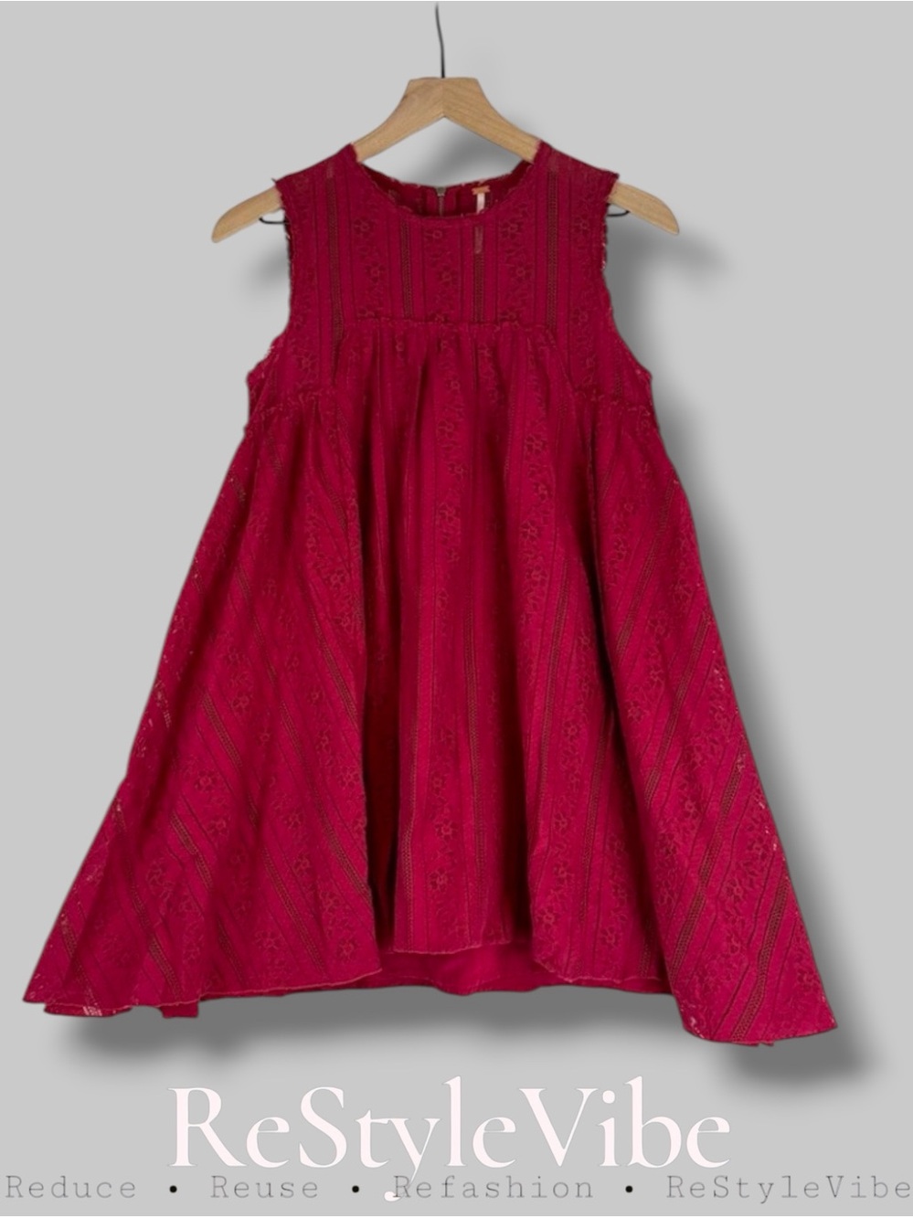 FREE PEOPLE Women’s Size XS Dress Lace Mini Length Babydoll Style Sleeveless